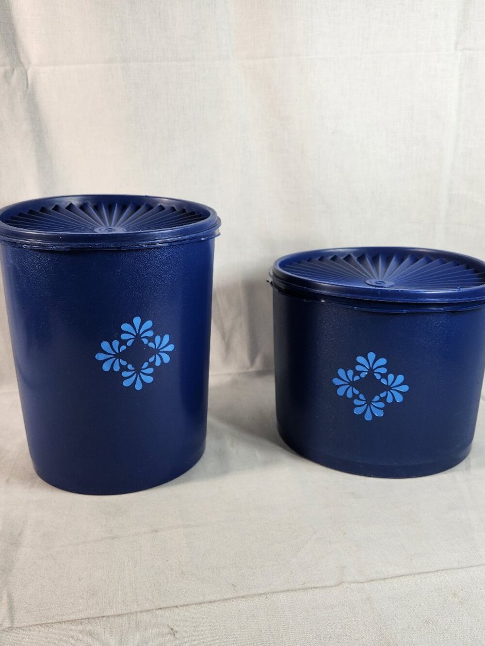 Vintage TUPPERWARE Servalier Navy Blue Canisters + Lids 2 pc Storage Fast Ship